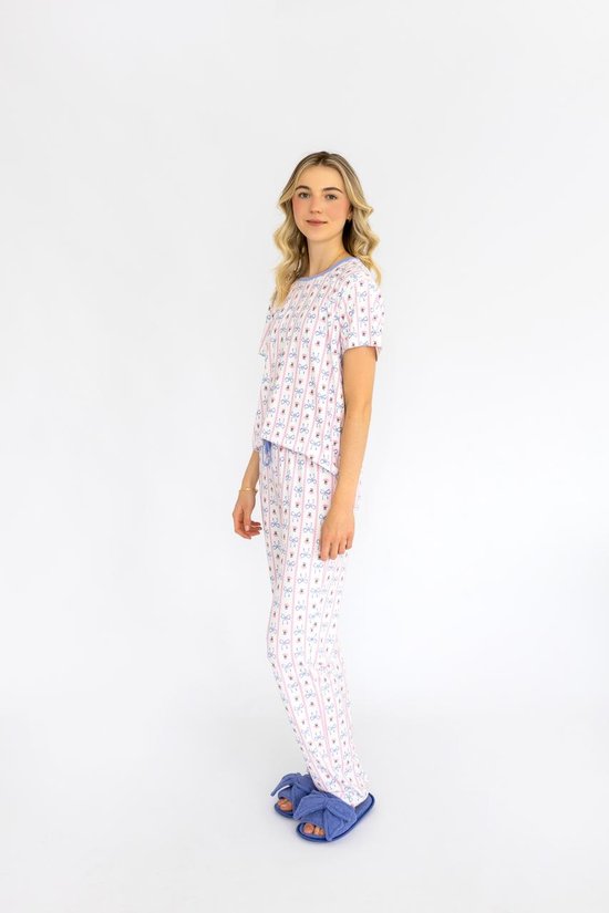 Pijama Manga Curta Laço 