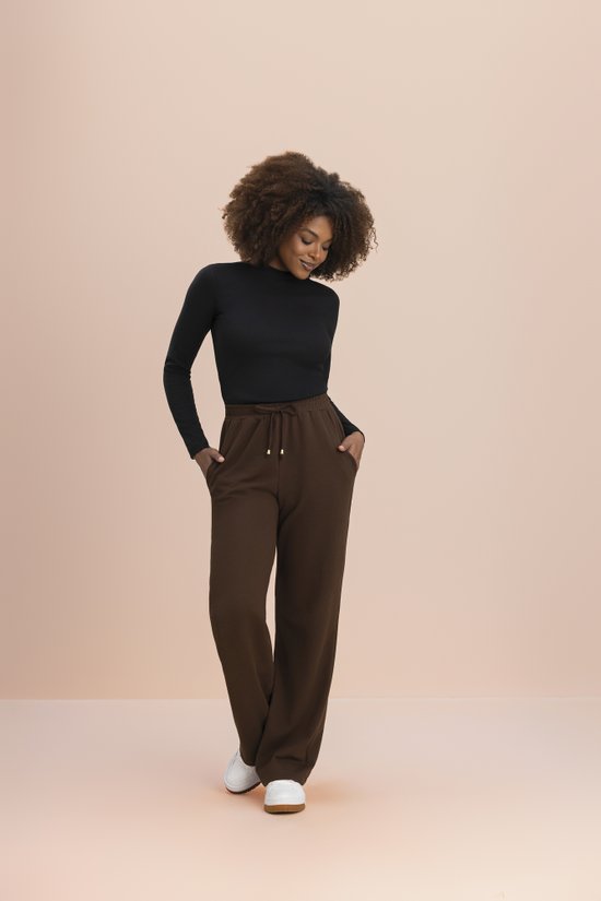 Blusa Manga Longa Gola Alta Ribana Canelada Preta Essenciais 