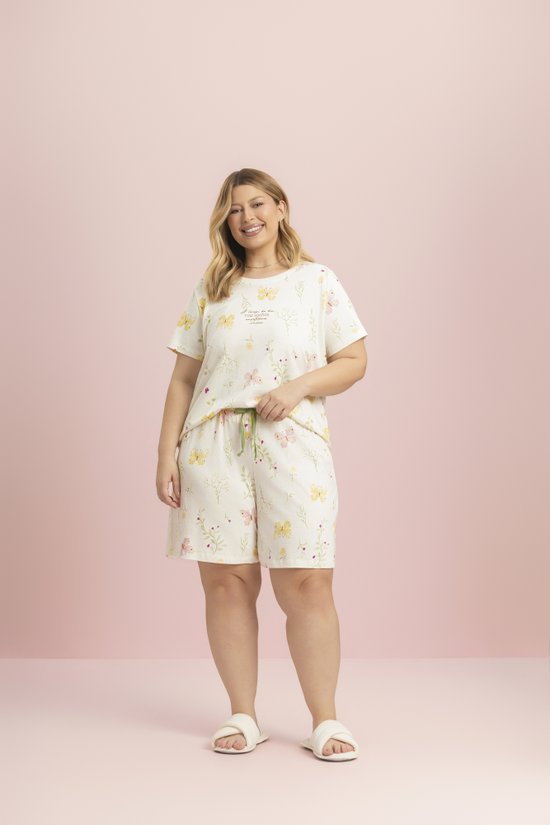 Pijama Short Doll Feminino Plus Size Manga Curta  100% Algodão Jardim das Borboletas Lua Encantada